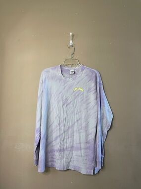 PINK Tie-Dye Long Sleeve Tee in Lavender SZ L